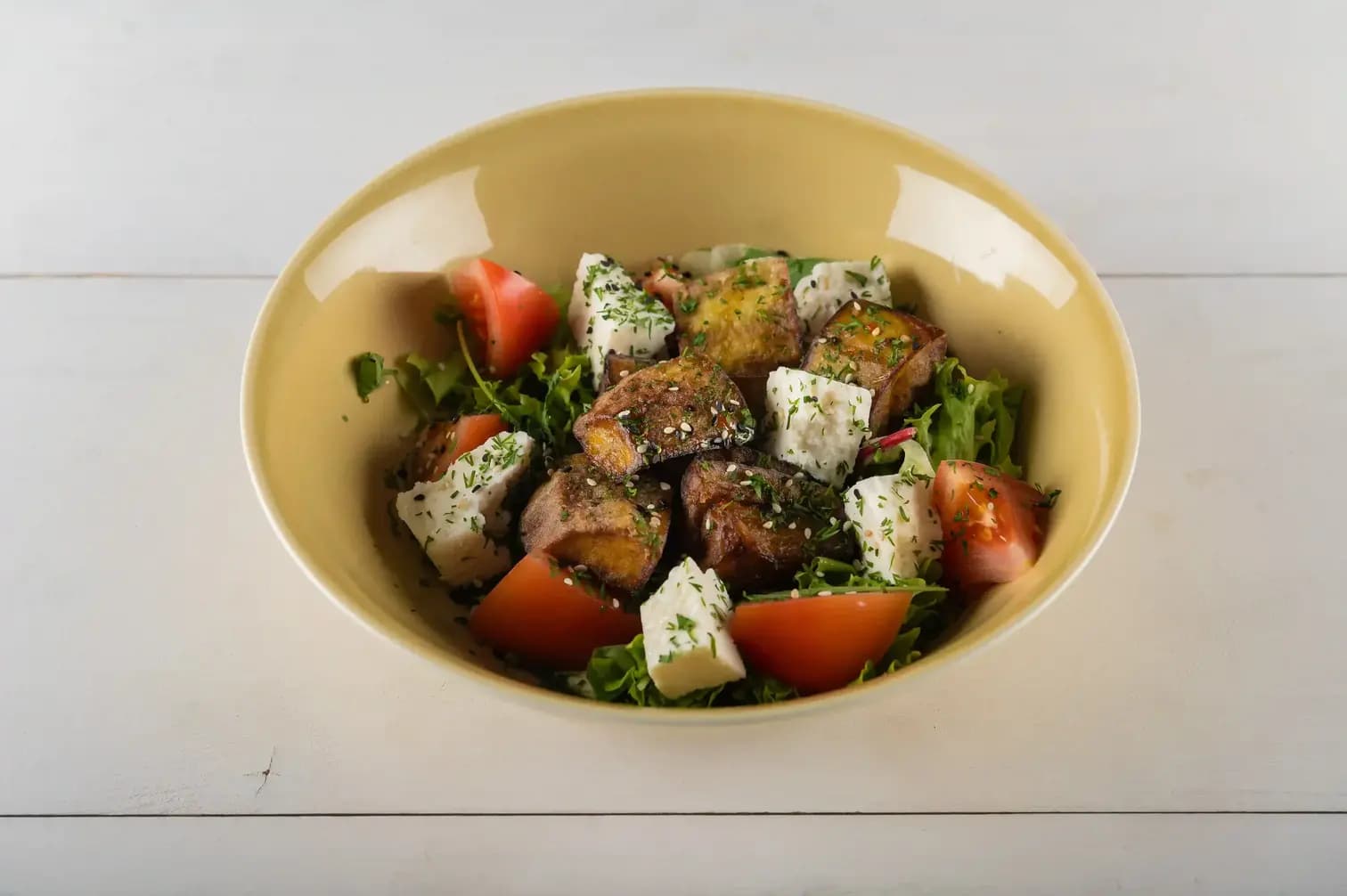 Из хрустящих баклажан с пикантной азиатской заправкой